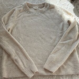 H&M sweater with diamond neck